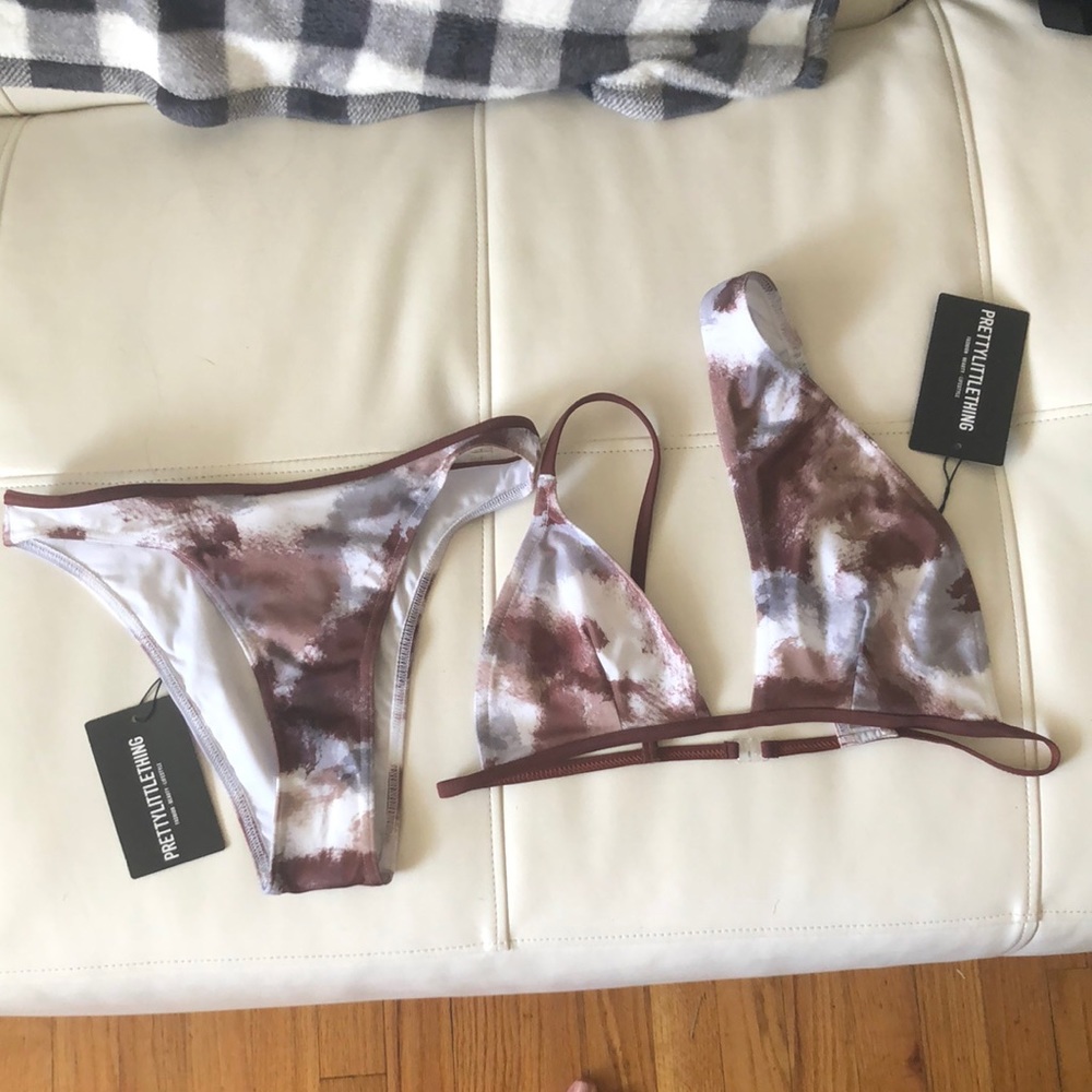 Pretty little thing Asymmetrical bikini